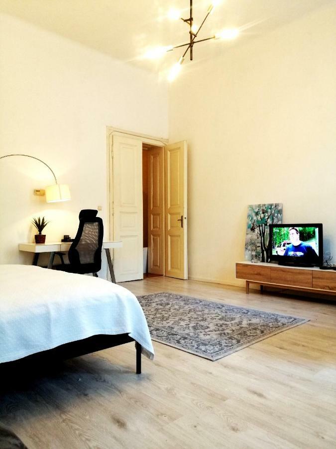 Entrez Apartment 3 - Historical Centre Košice Eksteriør billede
