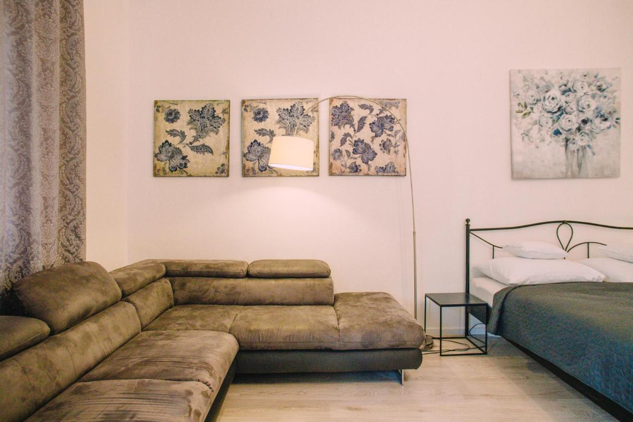 Entrez Apartment 3 - Historical Centre Košice Eksteriør billede